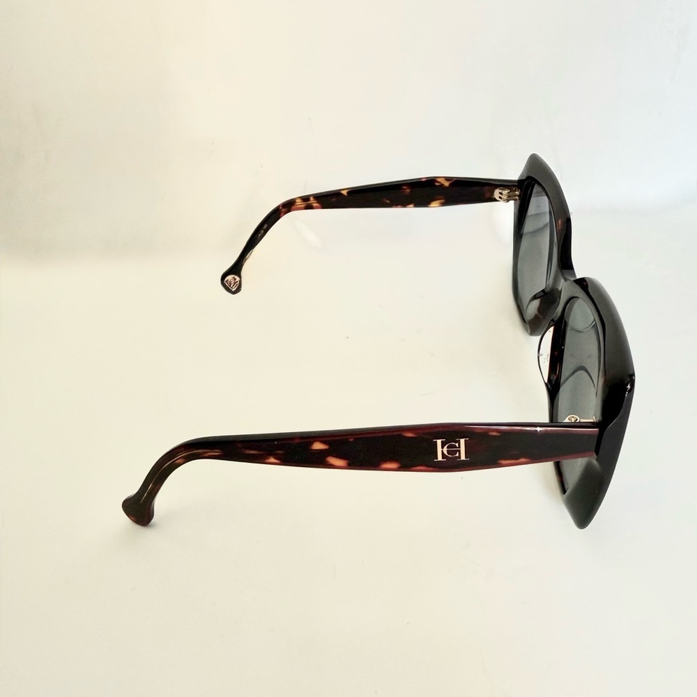 Carolina Herrera HER0258 Square Two Toned Sunglasses 54mm Frames - Picture 3 of 10